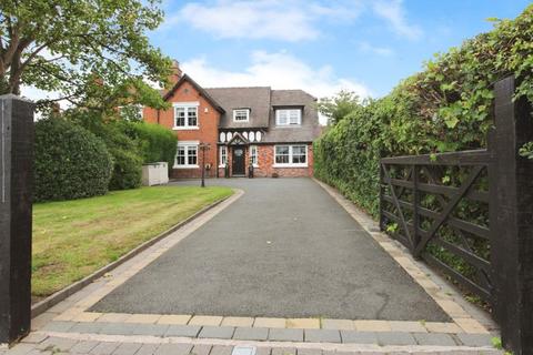 4 bedroom semi-detached house for sale, Walsall Wood Road, Aldridge, WS9 8HA