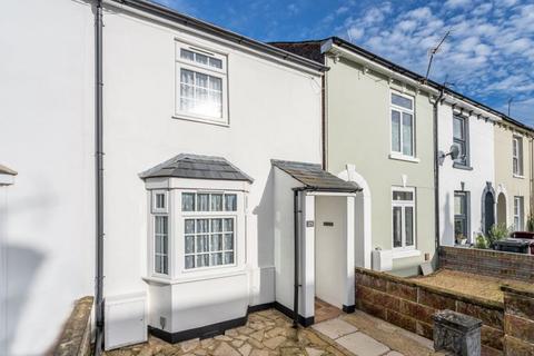 3 bedroom end of terrace house for sale, Grove Road, Chichester