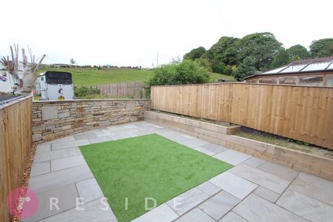 2 bedroom cottage for sale, Taylor Street, Rossendale OL12