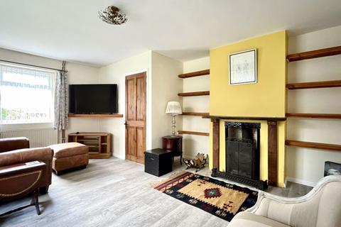 6 Kingstone Cross, Ilminster, TA19 0NU