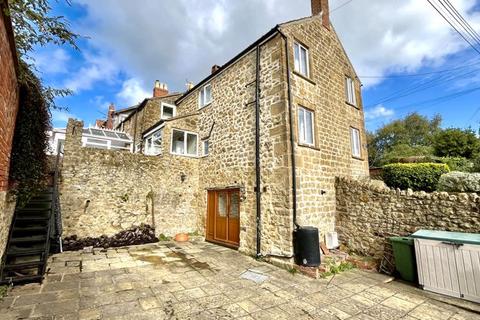 12, Butts Castle Butts, Ilminster, TA19 0AY