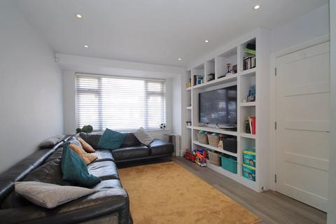 168 Conway Crescent, Perivale, Greenford, UB6 8JF