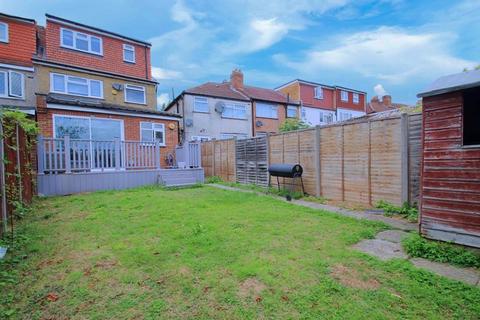 168 Conway Crescent, Perivale, Greenford, UB6 8JF