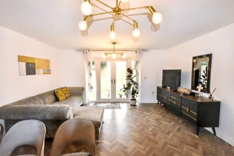 undefined, Dante Way, Epsom KT19 9FZ