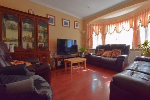 undefined, Carlyon Avenue, Harrow