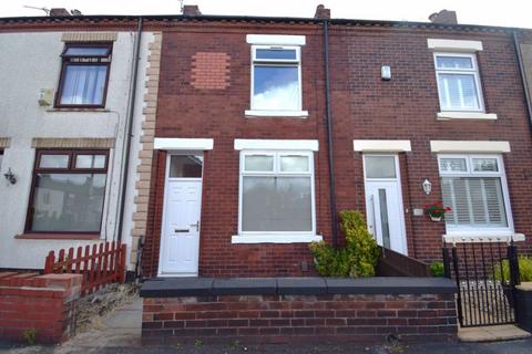 3 bedroom terraced house to rent, Poplar Street, Leigh
