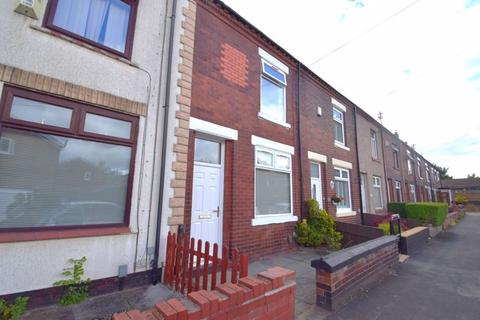 3 bedroom terraced house to rent, Poplar Street, Leigh