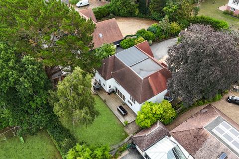 5 bedroom detached house for sale, Ferndown BH22