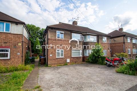 2 bedroom maisonette for sale, Eversley Avenue, Barnehurst DA7