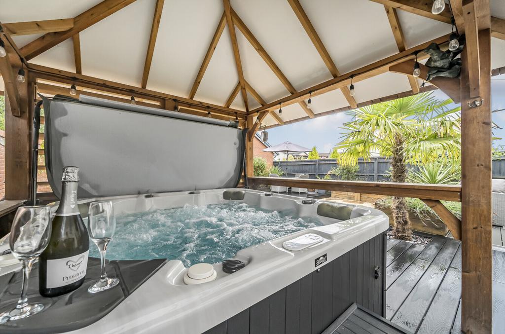 13317723688b5566dcc9b