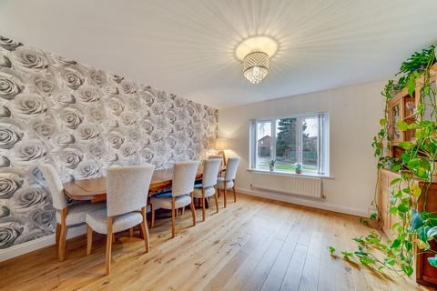4 bedroom detached house for sale, Harlescott Crescent, Shrewsbury, SY1