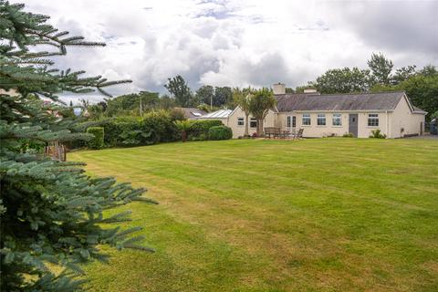 undefined, Tyn-y-Gongl, Isle of Anglesey, LL74