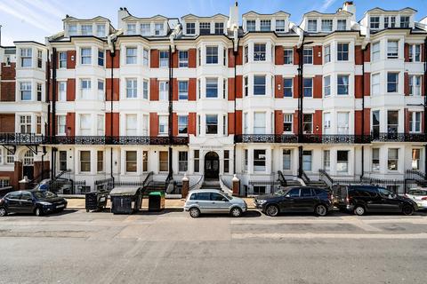 Holland Road, Hove, BN3
