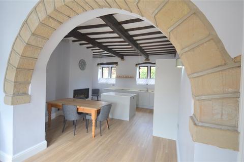 3 bedroom barn conversion for sale, Moor Top Road, Huddersfield, West Yorkshire, HD5