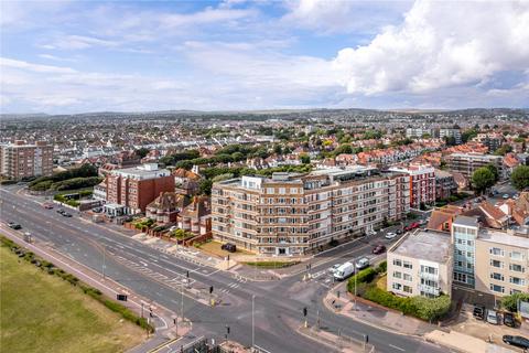 3 bedroom apartment for sale, Kingsway, Hove, East Sussex, BN3