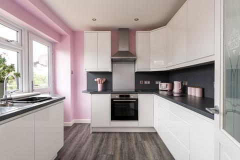 3 bedroom semi-detached house for sale, Clovelly Drive, Sheerness ME12