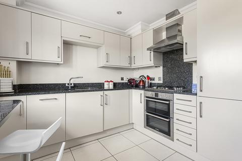 undefined, Summer Close, West Byfleet KT14