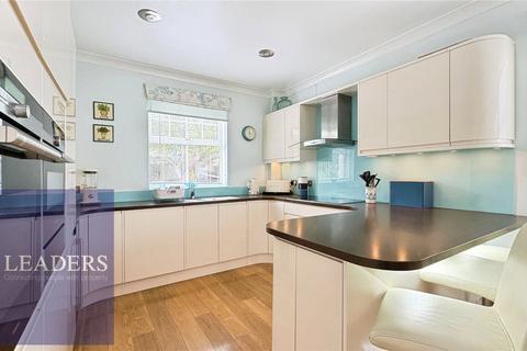 5 bedroom detached house for sale, Bays Drive, Halstead, Essex