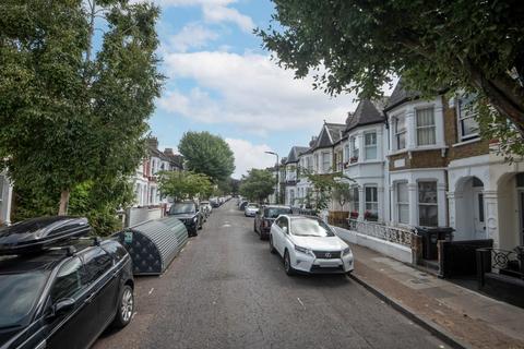 undefined, Prince George Road, London, N16