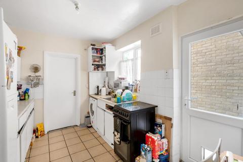 undefined, Prince George Road, London, N16