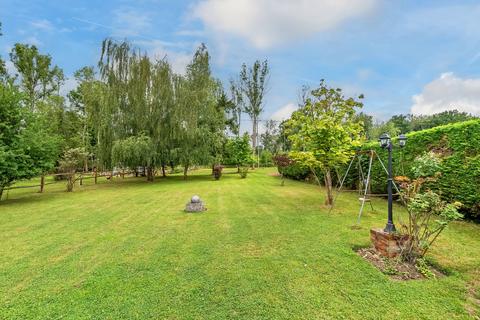 undefined, Moat Lane, Edenbridge