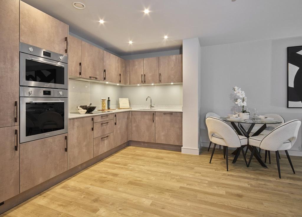 Show Apartment