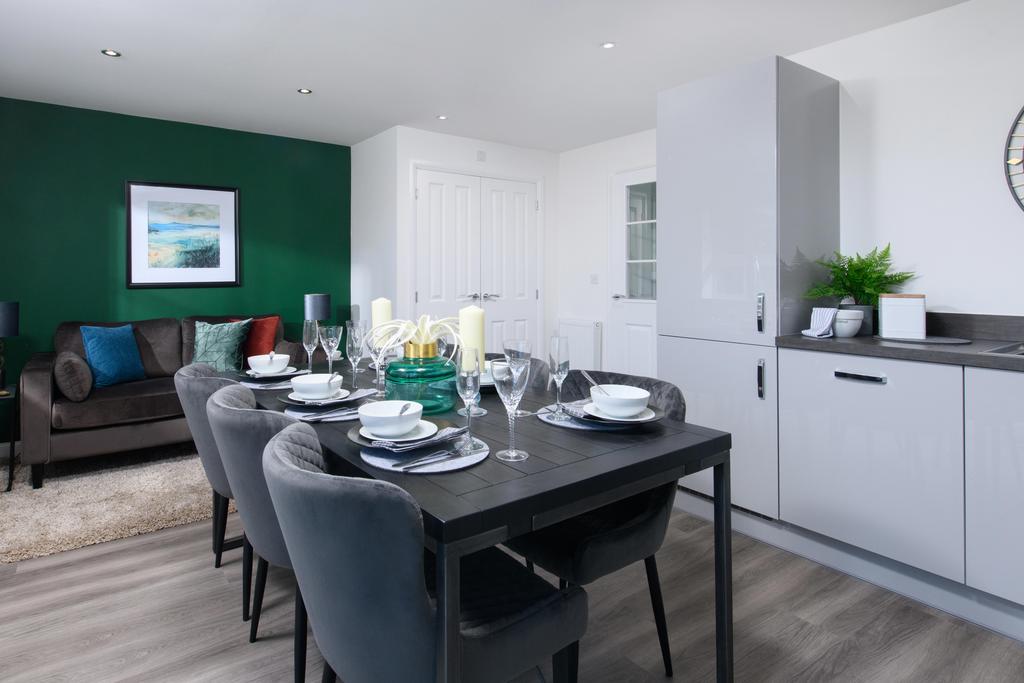 Open-plan kitchen/diner with integrated...