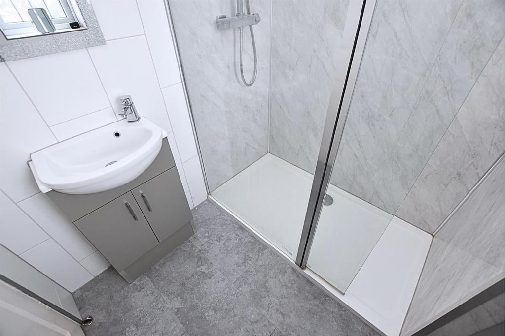 En suite shower room
