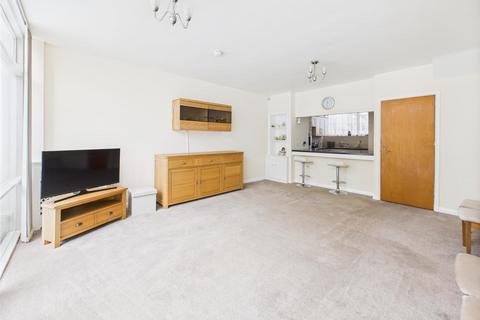 47 Milton Road, Ickenham, Uxbridge, UB10 8NJ