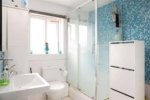 2 bedroom flat for sale, Orchid Gardens, Hounslow TW3