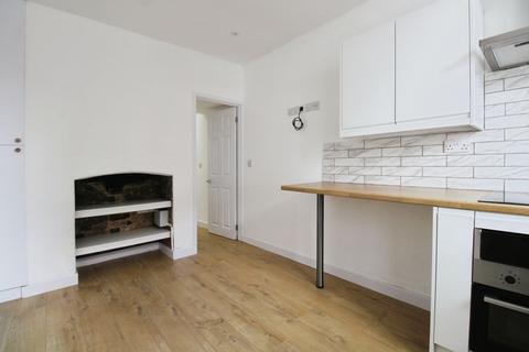 undefined, London Road, Marlborough, SN8