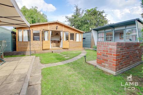 5 Beacon Way, St Osyth, Clacton-on-sea, CO16 8JN