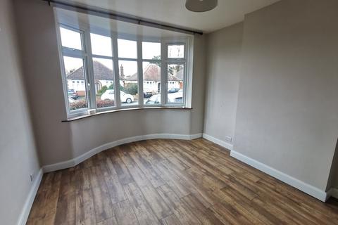 2 bedroom bungalow to rent, Ryecroft Way, Luton, LU2