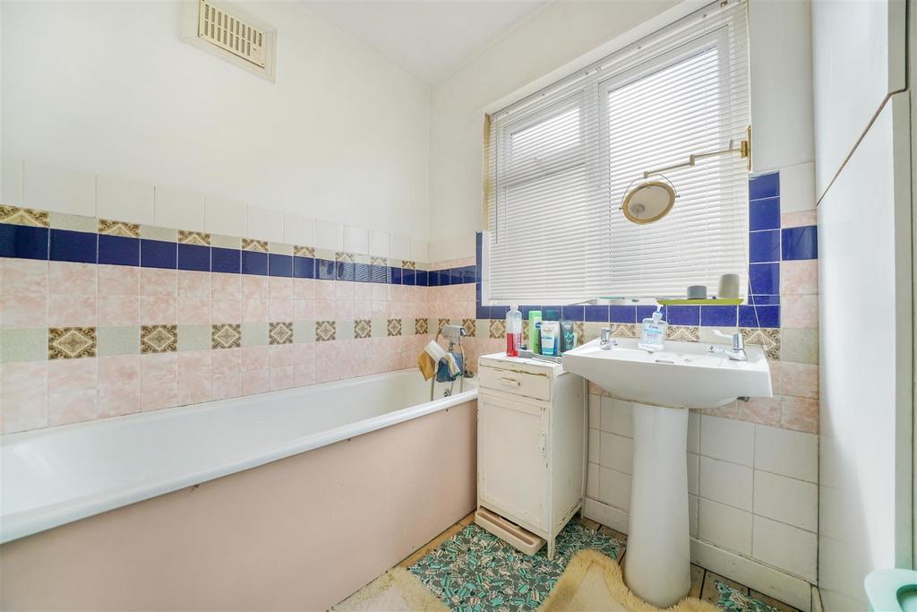 14 Sudbury Court Road - 1c5ratb Czkp E5dv6 Uq L0.jpg