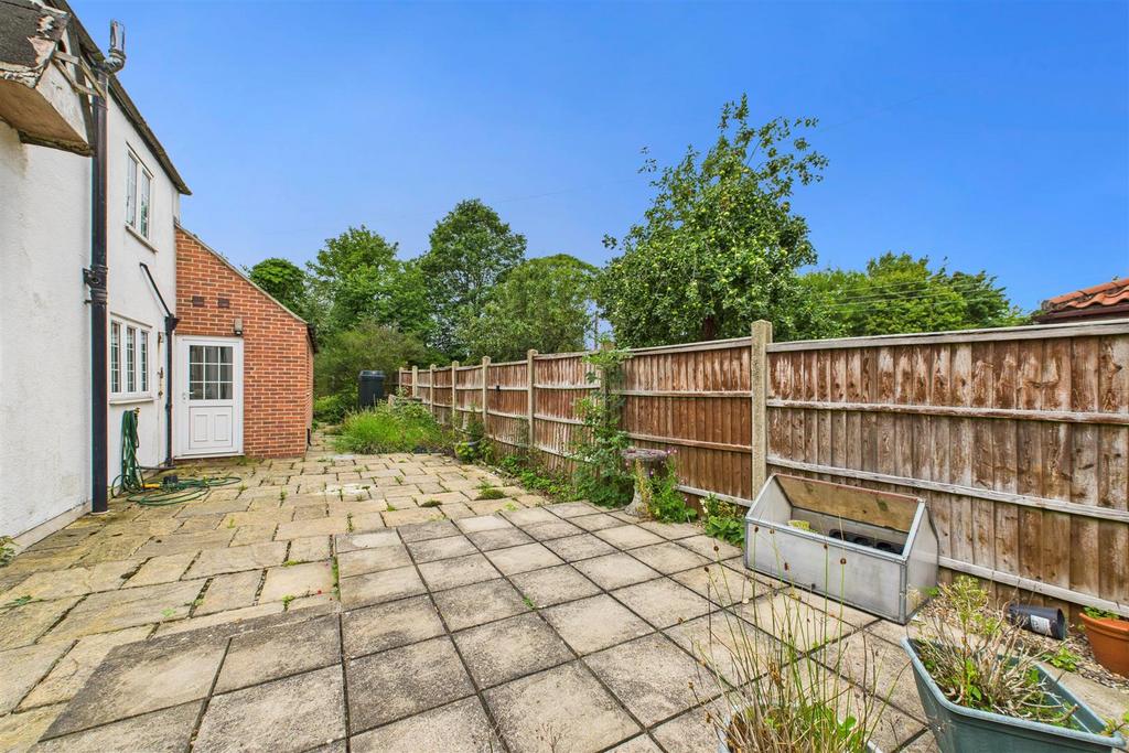 CAM04235 G0-PR0075-STILL023.jpg