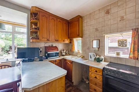 3 bedroom semi-detached house for sale, Leeds Road, Birstall