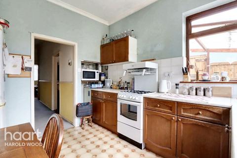 undefined, Harrow Crescent, Harold Hill