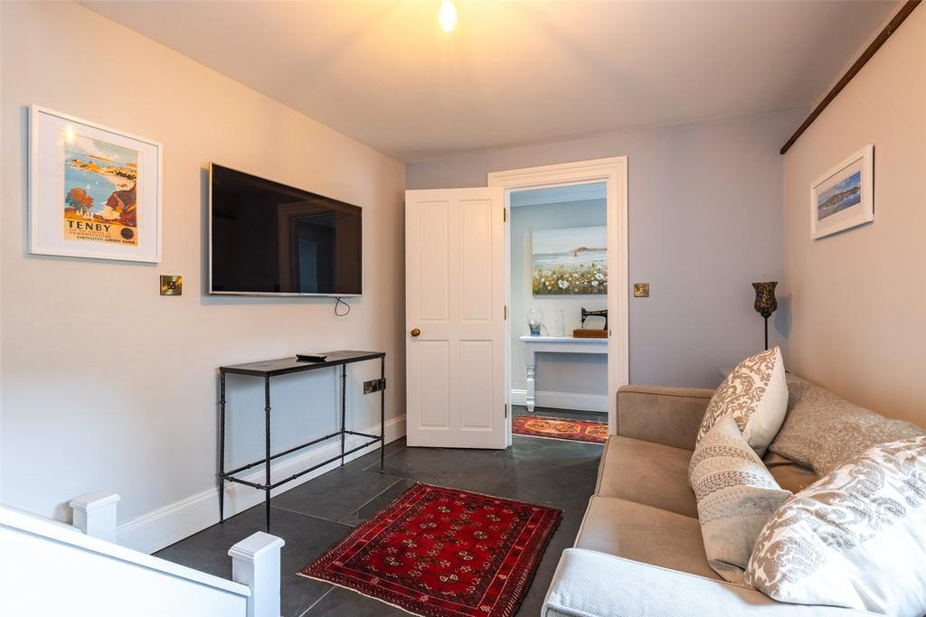 Snug Room