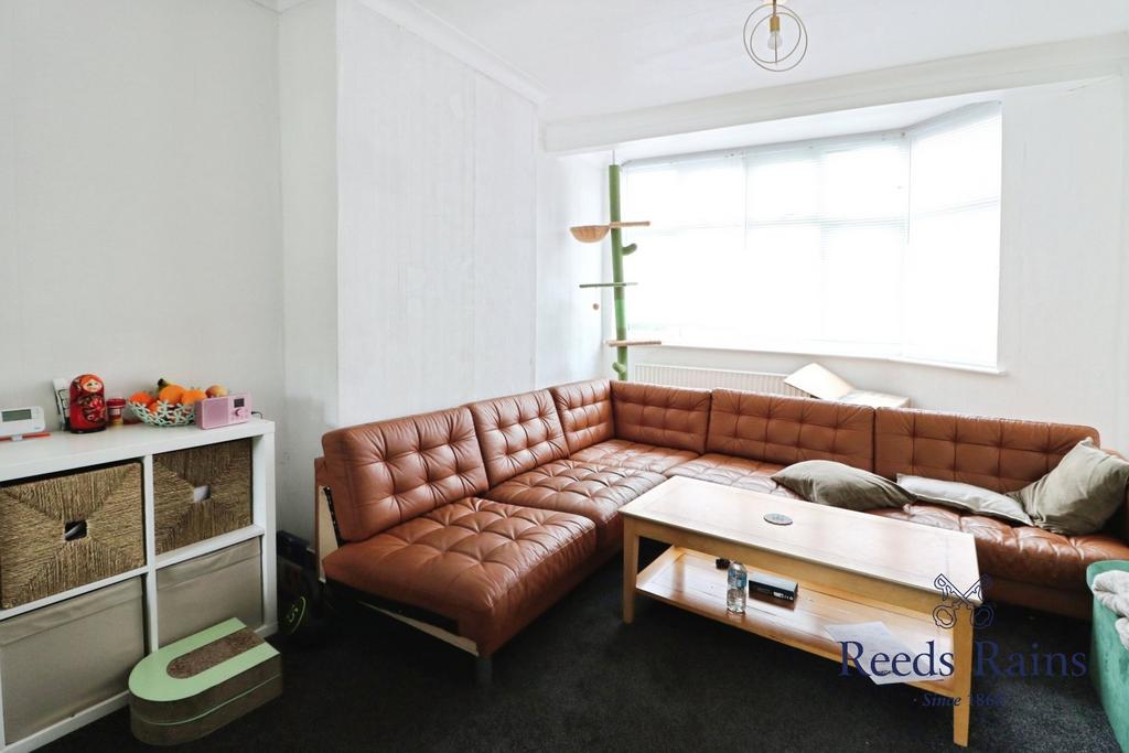 House in Woodford Green - View 2