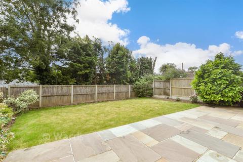 4 bedroom detached house for sale, Green Acres, Eythorne, Dover, Kent