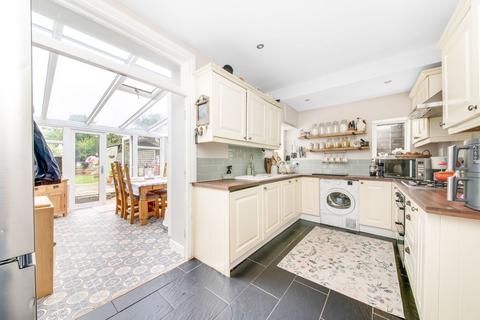 2 bedroom end of terrace house for sale, Rowley Lane, Lepton, HD8