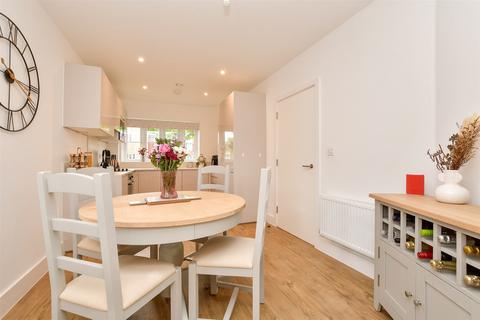 3 bedroom semi-detached house for sale, Aylsham Road, Tadworth, Surrey
