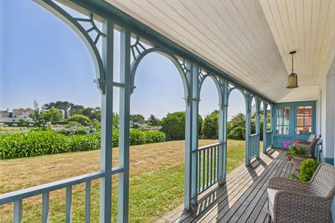 5 bedroom detached house for sale, St Ouen