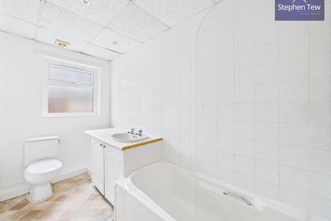 21 Aintree Road, Blackpool, FY4 3BD
