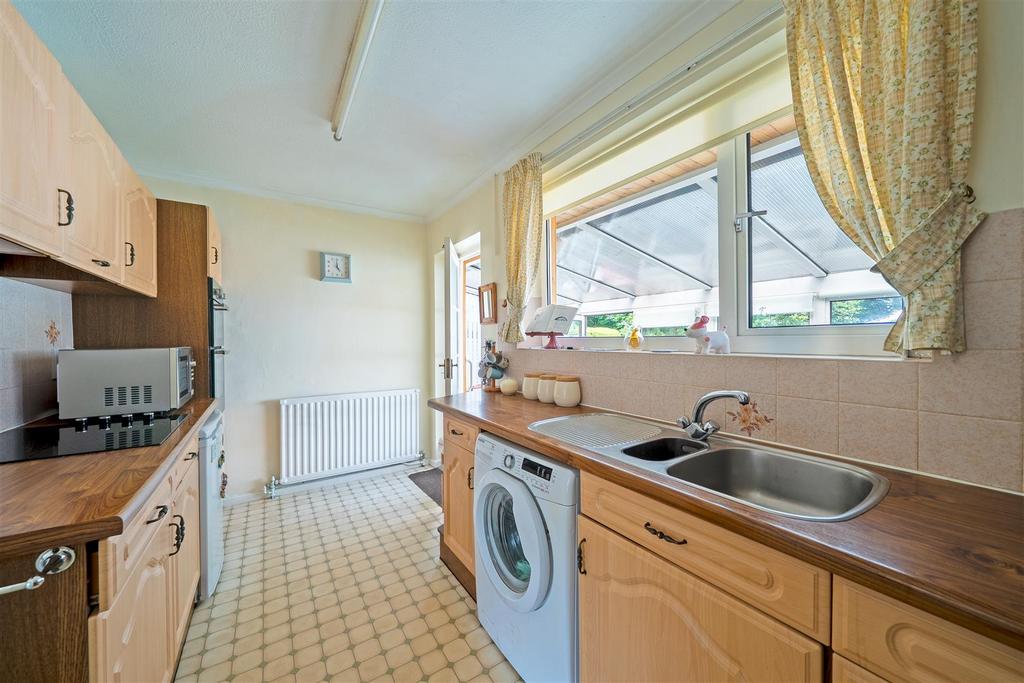 Kitchen 2