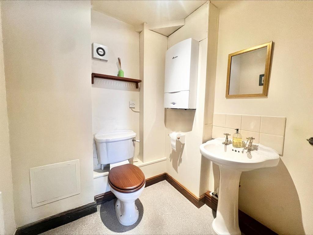 Downstairs Guse WC