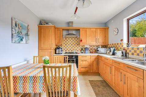 4 bedroom semi-detached house for sale, Gunhild Way, Cambridge