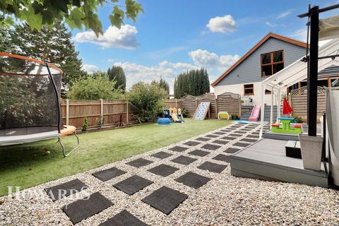 undefined, Chestnut Avenue, Oulton Broad