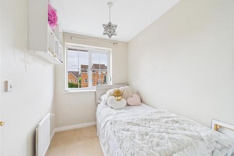 1 Calder Square, Brough, HU15 1GE