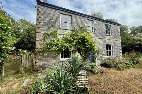 undefined, Tor Court, Coursing Batch, Glastonbury